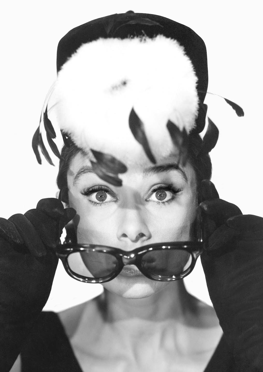 Verwonderlijk Audrey Hepburn poster l Filmster Posters l Zwart wit poster TB-47